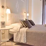 Bed & Breakfast Insula House