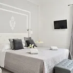 Insula House Bed & Breakfast Ercolano